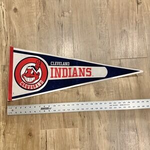 Indians Vintage Defunct Circa 1980's Style #2 Team Logo Pennant‎ MLB Baseball
